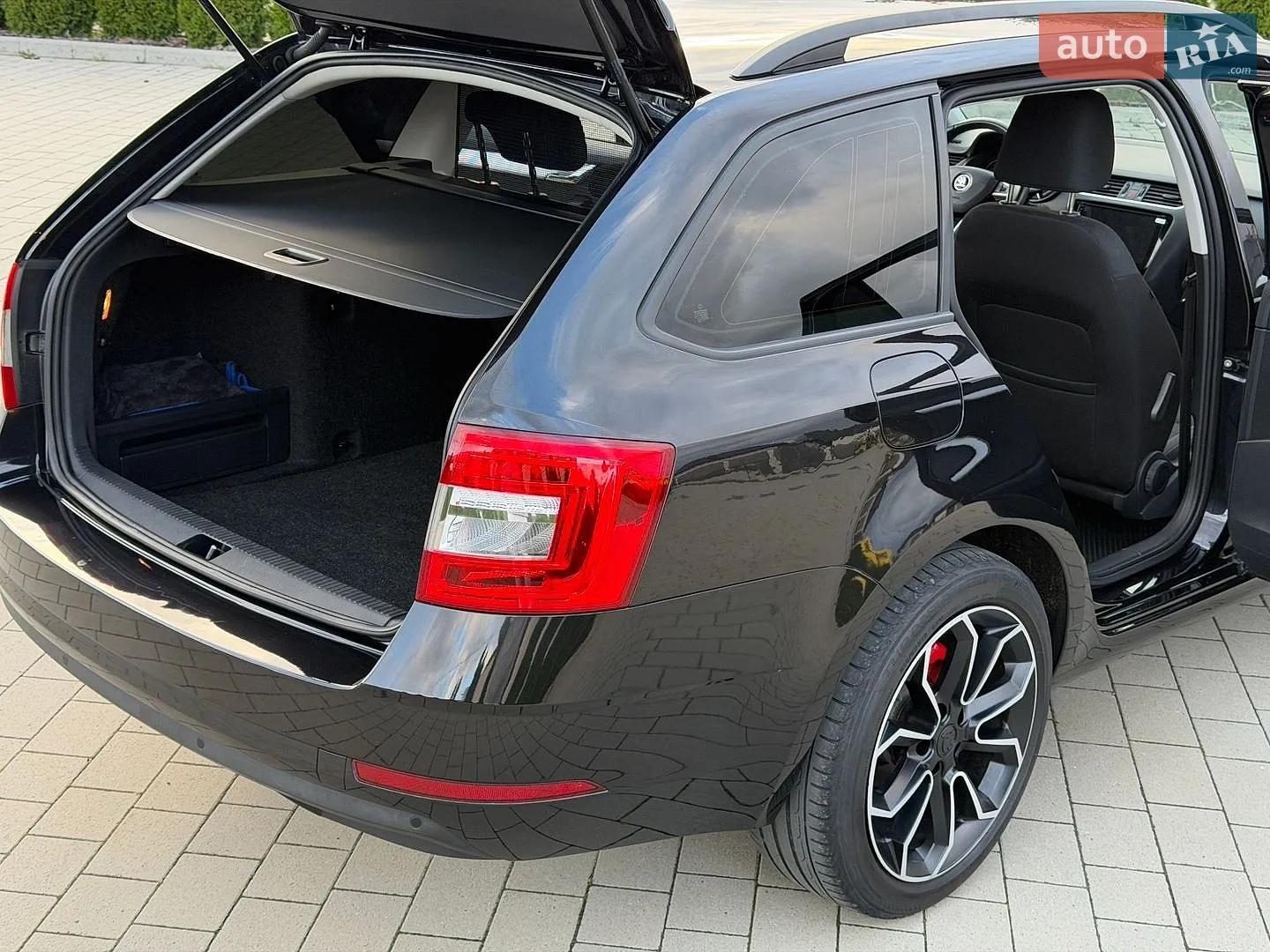 2020 Skoda Octavia - мініатюра 83
