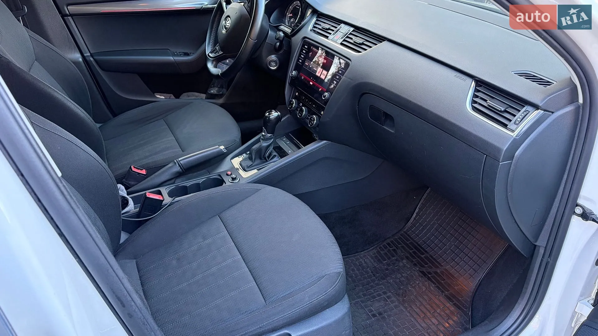 2018 Skoda Octavia - мініатюра 23
