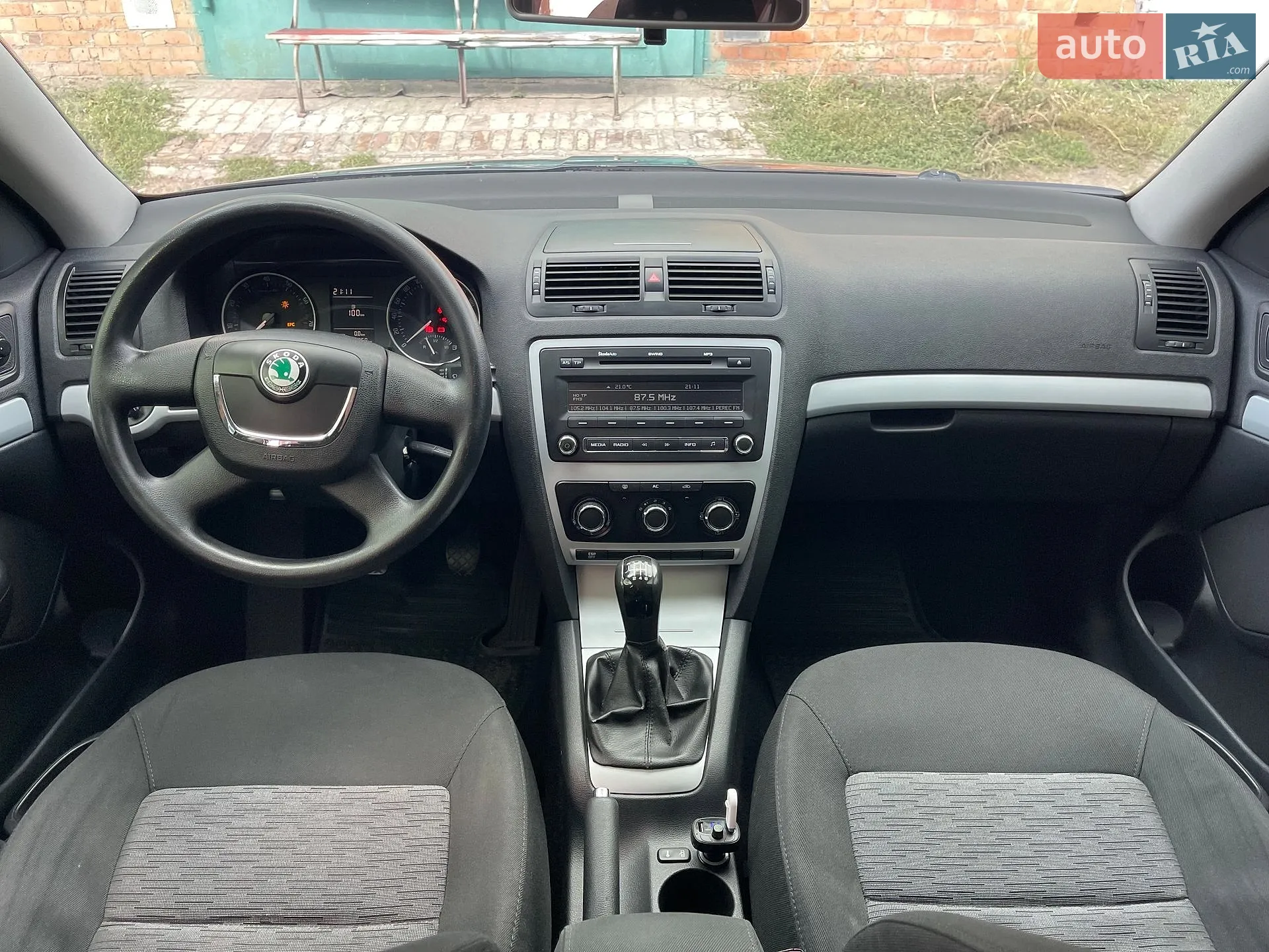 2010 Skoda Octavia - мініатюра 19