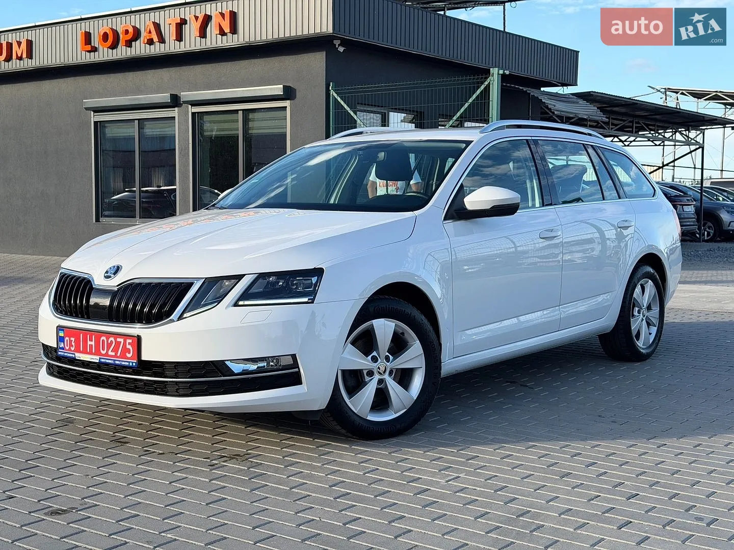 2020 Skoda Octavia - фото 1