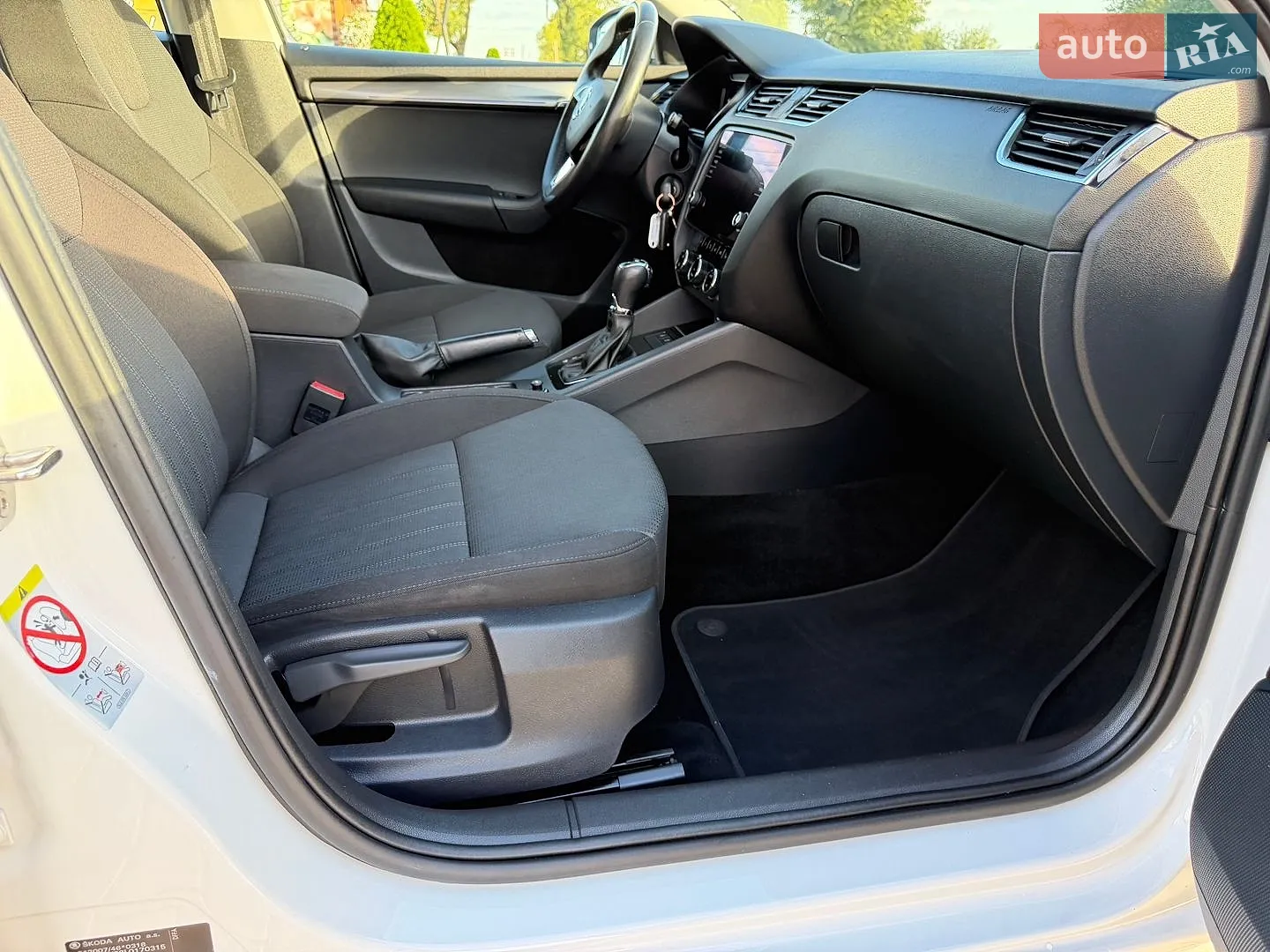 2020 Skoda Octavia - мініатюра 47