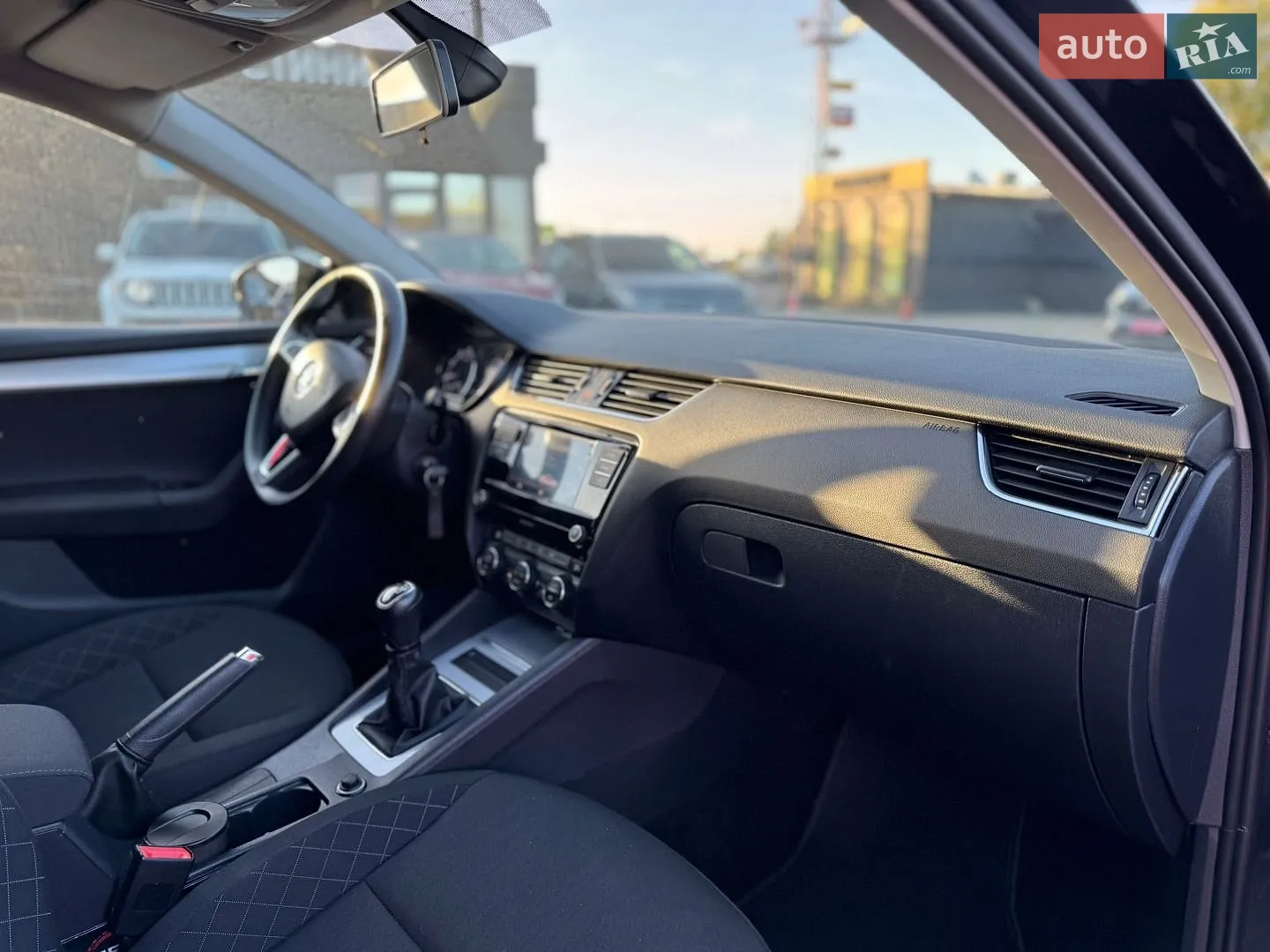 2019 Skoda Octavia - мініатюра 25