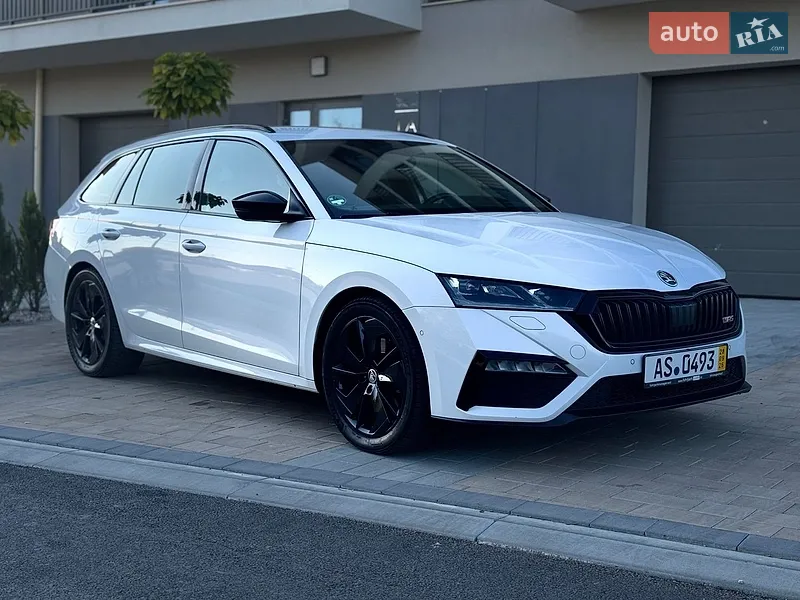 Skoda Octavia 2023