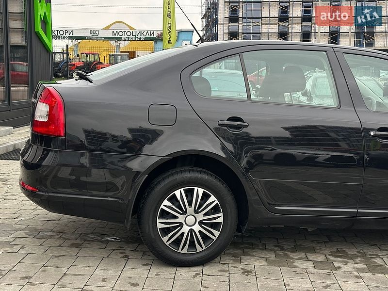 Лифтбек Skoda Octavia 2010 в Львове