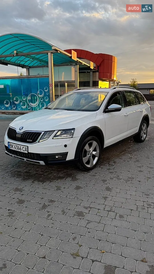 2017 Skoda Octavia - мініатюра 25