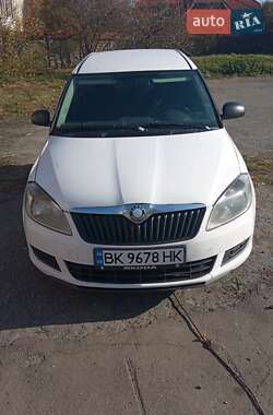 Skoda Praktik 2010