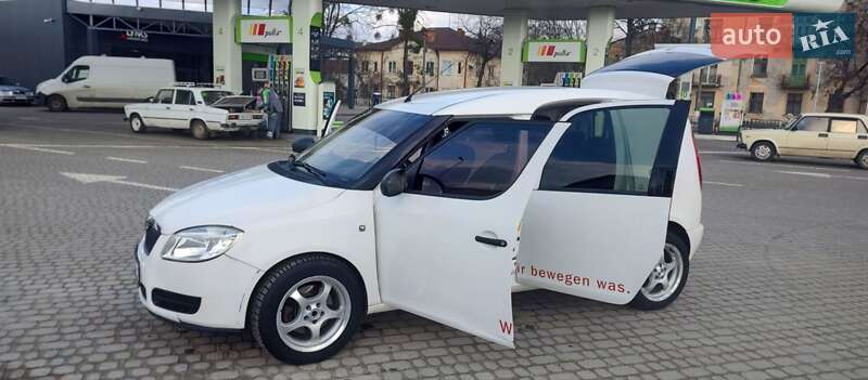 Мікровен Skoda Praktik 2007 в Стрию