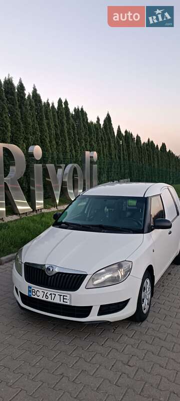 Skoda Praktik 2011