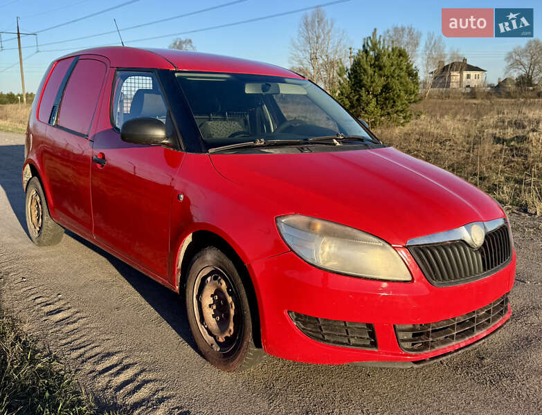 Универсал Skoda Praktik 2010 в Броварах