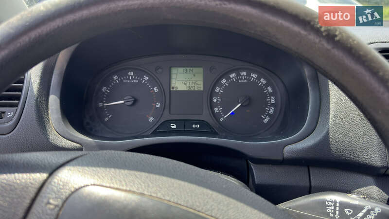 Минивэн Skoda Praktik 2011 в Львове