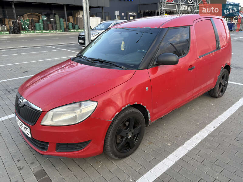 Грузовой фургон Skoda Praktik 2013 в 