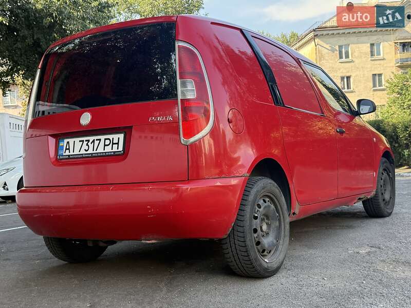 Грузовой фургон Skoda Praktik 2008 в Каменском