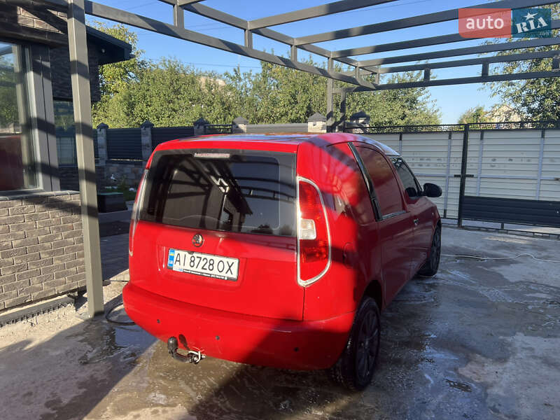 Вантажний фургон Skoda Praktik 2008 в Фурсах