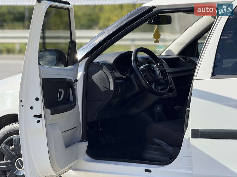 Микровэн Skoda Praktik 2011 в Тернополе фото 14 Микровэн Skoda Praktik 2011 в Тернополе