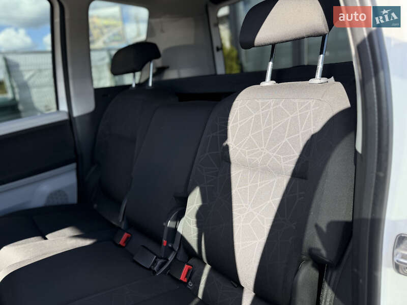 Микровэн Skoda Praktik 2011 в Тернополе фото 30 Микровэн Skoda Praktik 2011 в Тернополе