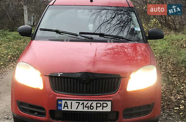 Грузопассажирский фургон Skoda Praktik 2008 в Кагарлыке