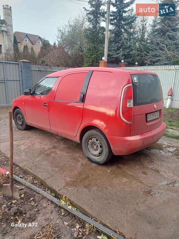 Вантажний фургон Skoda Praktik 2008 в Києві