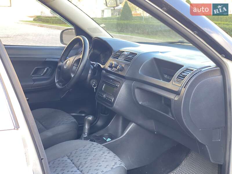 Мінівен Skoda Praktik 2008 в Запоріжжі