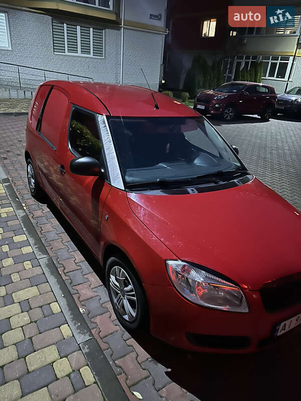 Skoda Praktik 2008 Skoda Praktik 2008