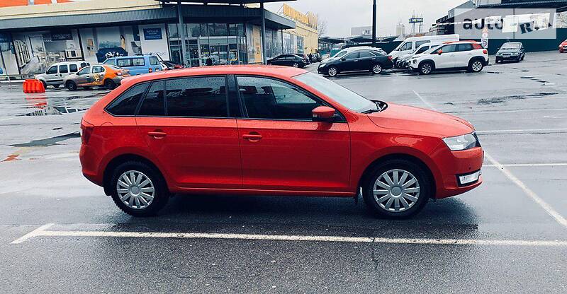 Хетчбек Skoda Rapid 2015 в Києві