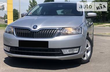 Лифтбек Skoda Rapid 2015 в Сумах