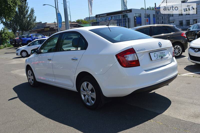 Хетчбек Skoda Rapid 2017 в Києві фото 4 Хетчбек Skoda Rapid 2017 в Києві