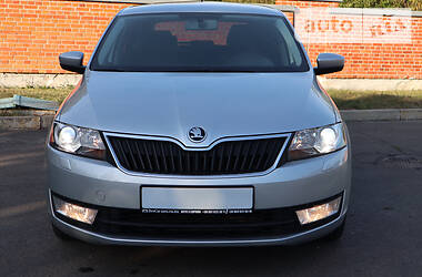 Хэтчбек Skoda Rapid 2015 в Дрогобыче