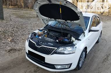 Лифтбек Skoda Rapid 2014 в Запорожье