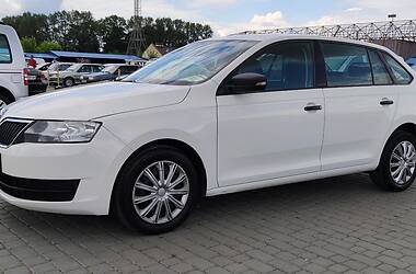 Універсал Skoda Rapid 2017 в Чернівцях