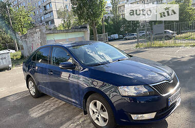 Skoda Rapid 2015