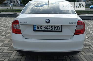 Хэтчбек Skoda Rapid 2014 в Киеве