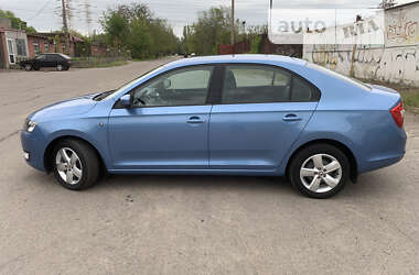 Лифтбек Skoda Rapid 2013 в 