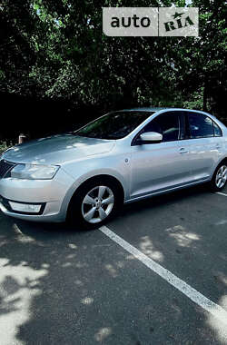 Skoda Rapid 2015