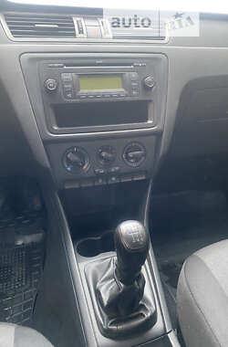 Лифтбек Skoda Rapid 2013 в 