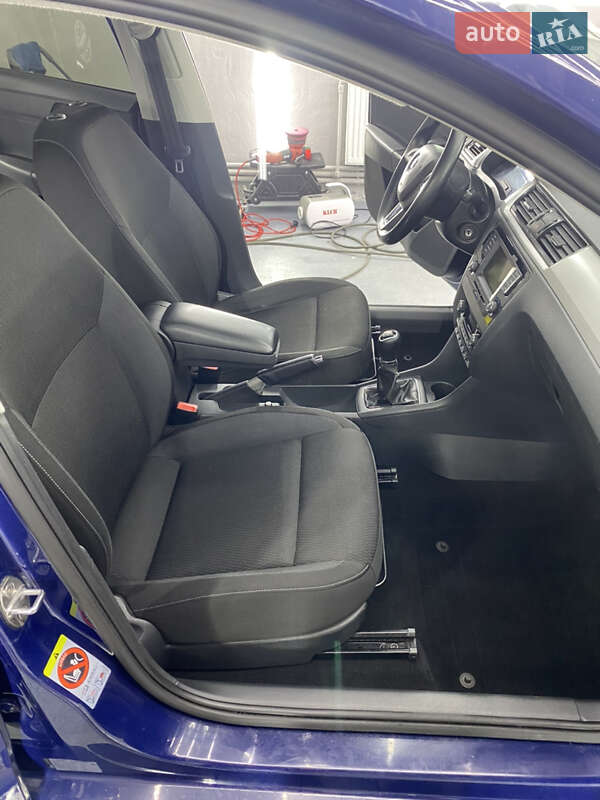 Лифтбек Skoda Rapid 2016 в Киеве