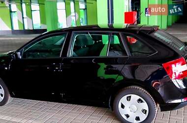 Хэтчбек Skoda Rapid 2015 в 