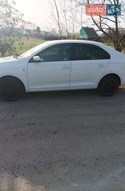 Ліфтбек Skoda Rapid 2013 в 