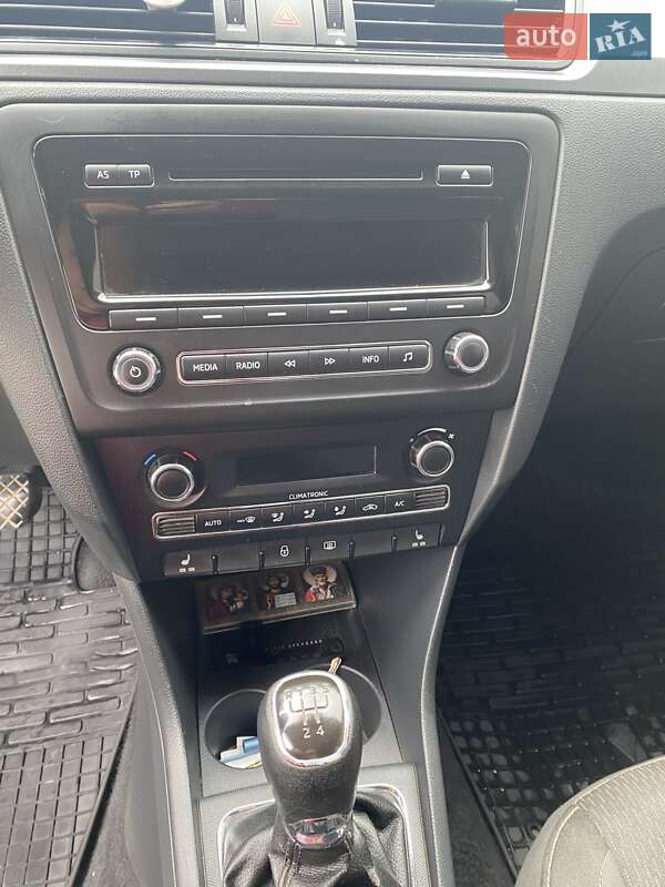 Ліфтбек Skoda Rapid 2013 в Татарбунарах