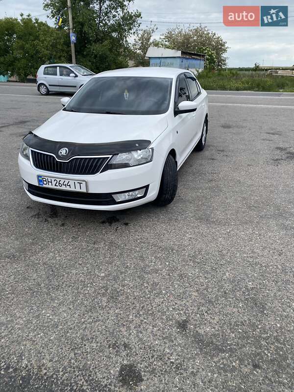 Ліфтбек Skoda Rapid 2013 в Татарбунарах