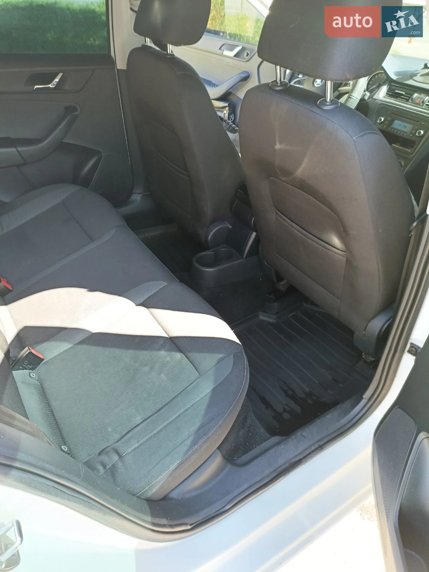 2014 Skoda Rapid - мініатюра 11