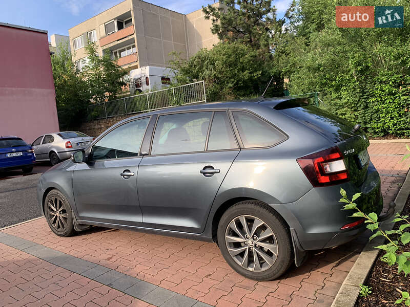 Хэтчбек Skoda Rapid 2015 в Дрогобыче