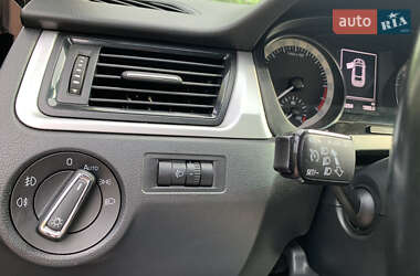 Хетчбек Skoda Rapid 2015 в 