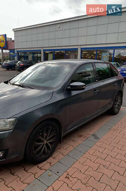 Хетчбек Skoda Rapid 2015 в 