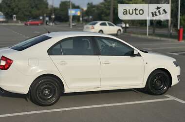 Лифтбек Skoda Rapid 2013 в Киеве