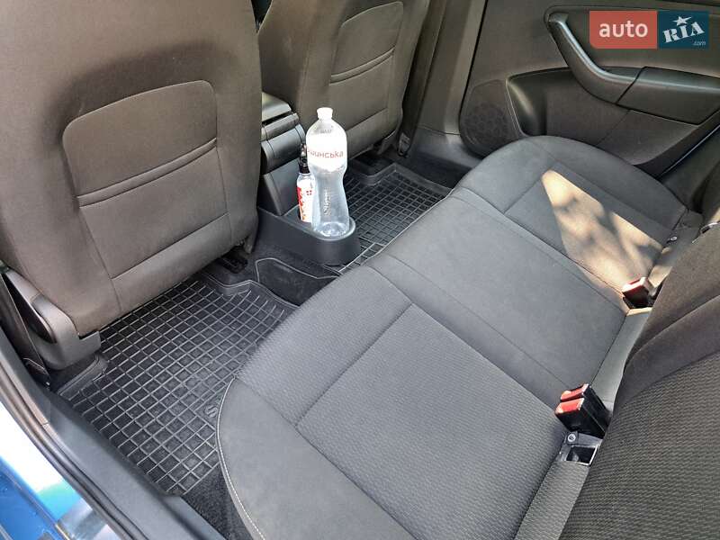 Лифтбек Skoda Rapid 2013 в Обухове