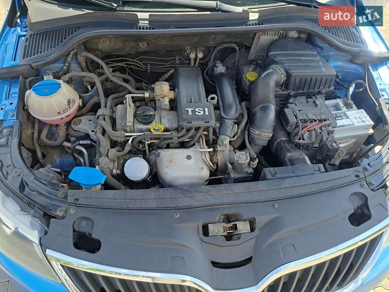 Лифтбек Skoda Rapid 2013 в Обухове