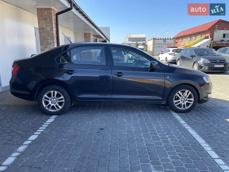 Ліфтбек Skoda Rapid 2013 в Львові