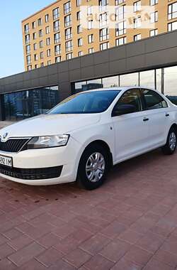 Skoda Rapid 2013