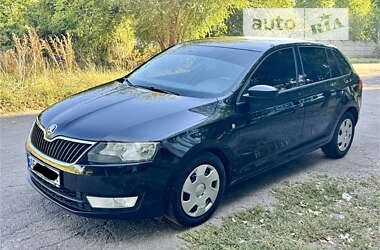 Хетчбек Skoda Rapid 2014 в Дніпрі