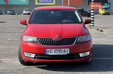 Хетчбек Skoda Rapid 2013 в Дніпрі